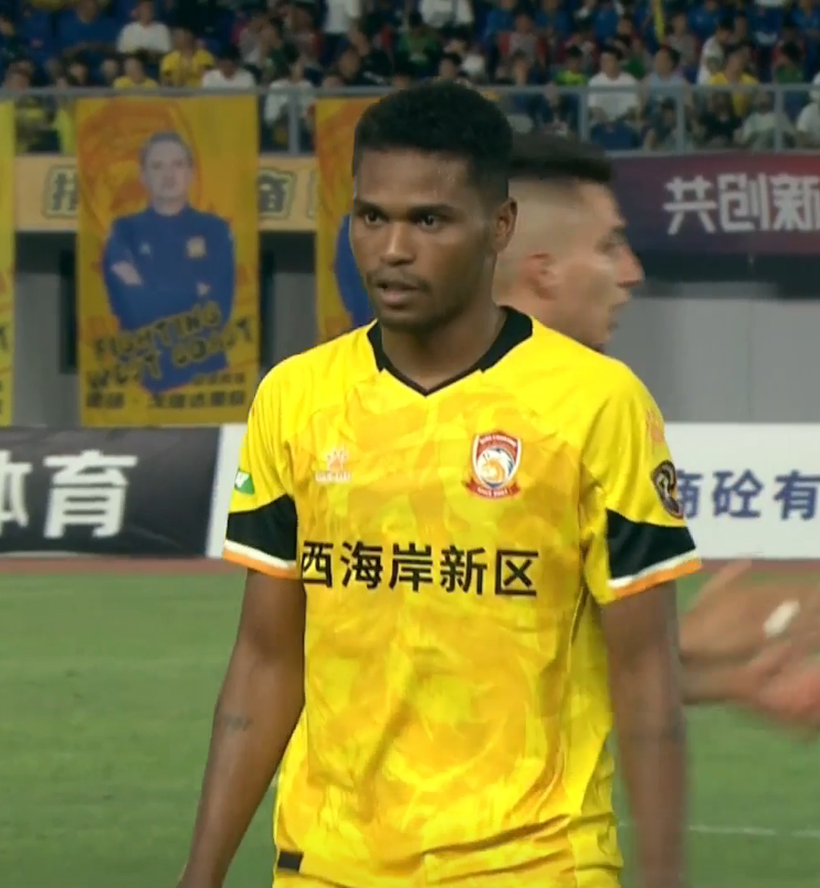  罗马青年军崛起，U23小将首发送助攻  